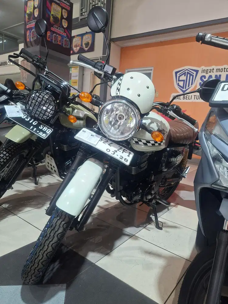 W 175 CAFE 2021, SRI SANJAYA MOTOR