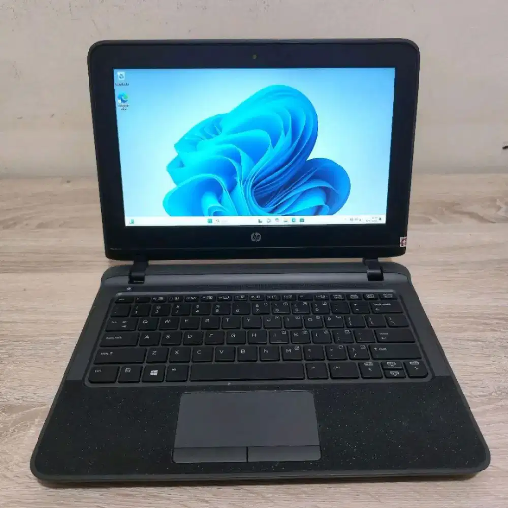 HP Probook 11G Intel Core i3-5005U 8/256 SSD