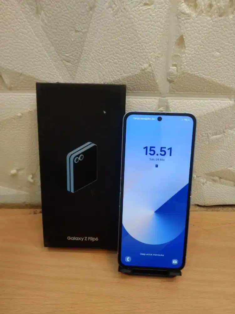 Samsung Galaxy Z Flip 6