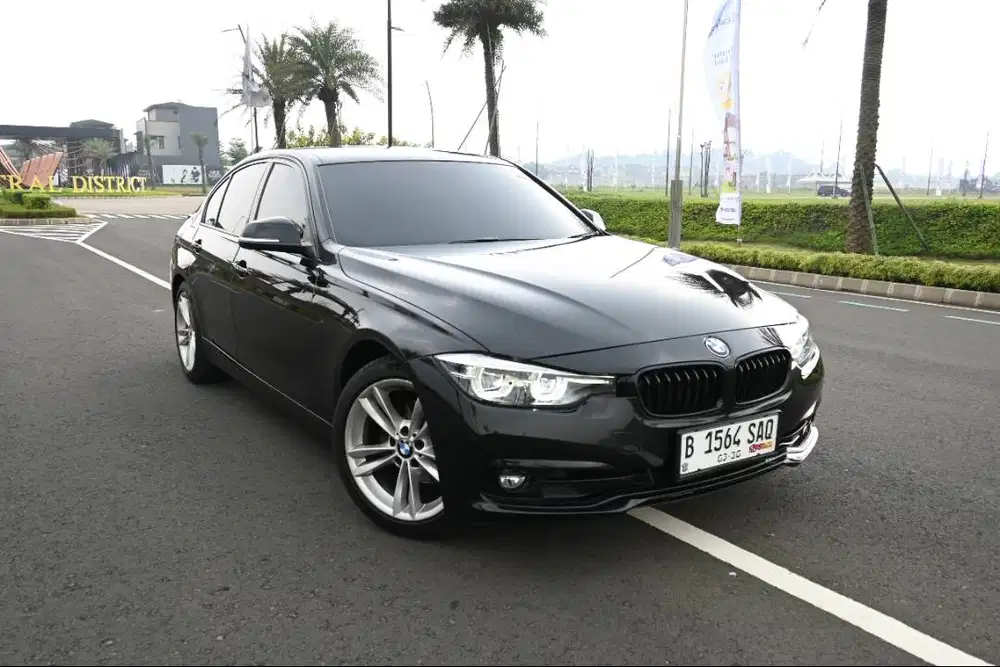 (TDP2jt) BMW F30 320i Sport Shadow 2020 Black