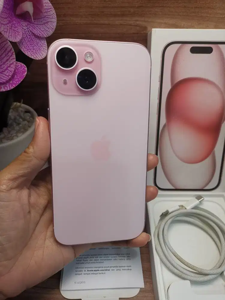 iphone 15 128gb pink garansi ibox maret 2026 bh 93 mulus like new