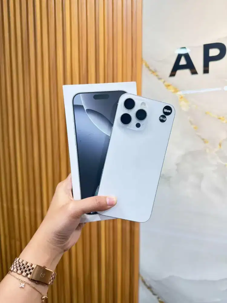 iPhone 16 PM 256 White iBox ( Garansi ON April 2026 BH 100%)