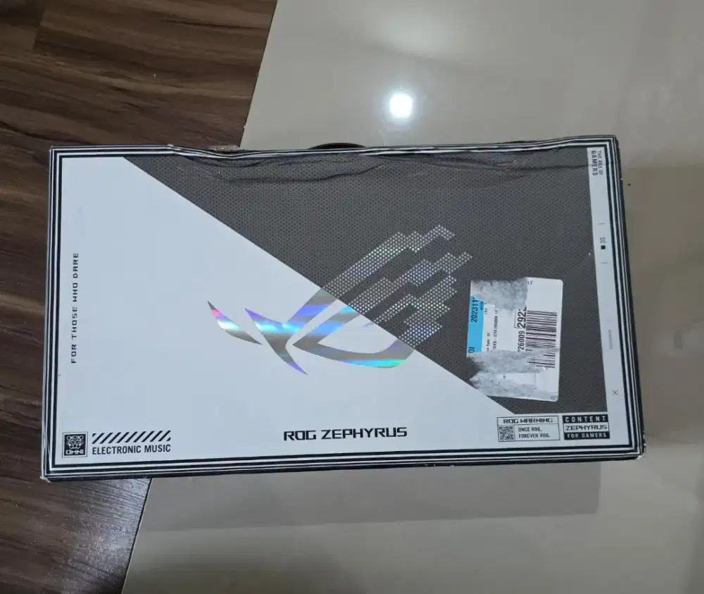 Asus ROG Zephyrus G14 GA402XV RTX4060 8GB Ryzen 9 7940HS