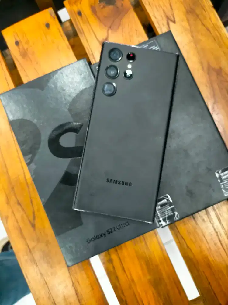 Samsung Galaxy S22 Ultra SEIN 12/512gb
