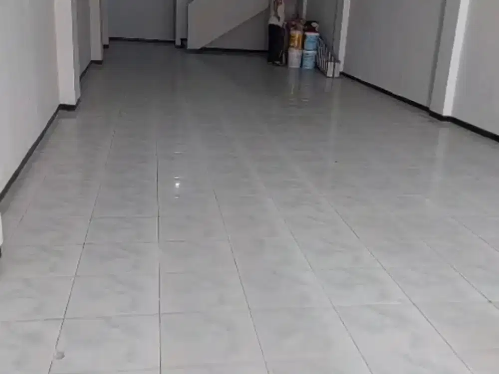 Ruko 3.5 Lantai Nol Jalan Lokasi Ngagel Surabaya Nego