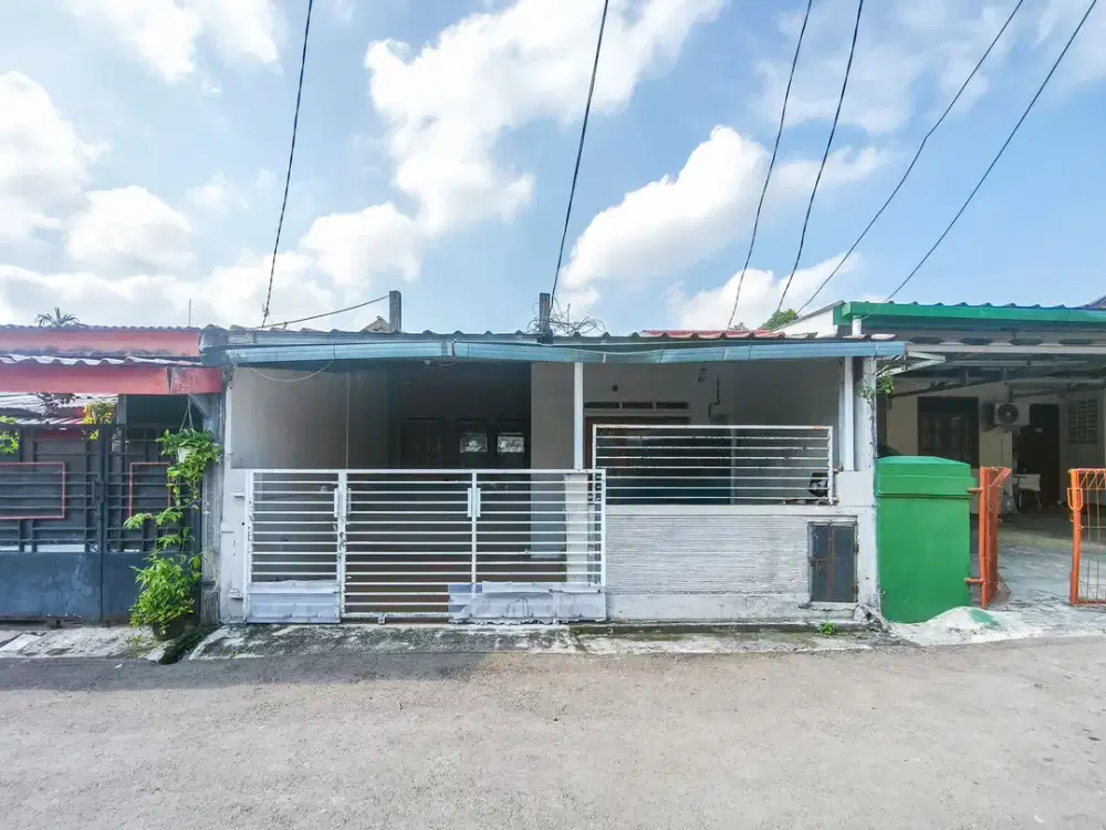 Rumah Strategis 13 Menit ke Gerbang Tol Bogor 2 Hadap Utara J-36217