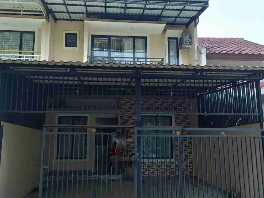 disewakan rumah 2 lantai depan taman bundaran depan Citra raya Cikupa Tangerang