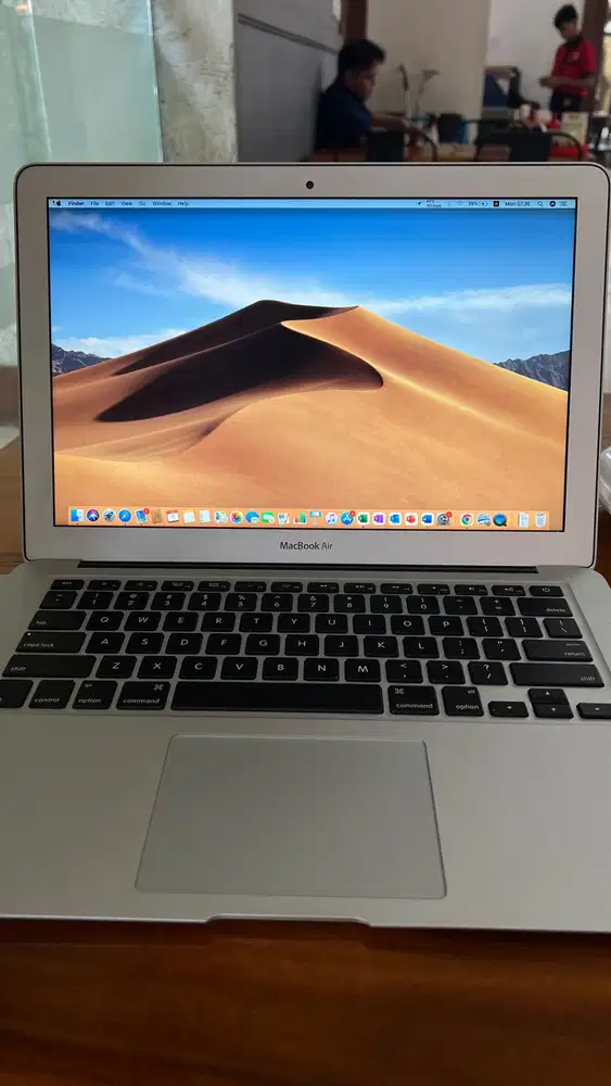 Macbook air 13 inch 8GB/128GB 2017