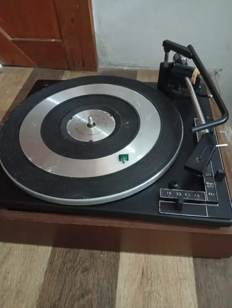 Turntable Vintage