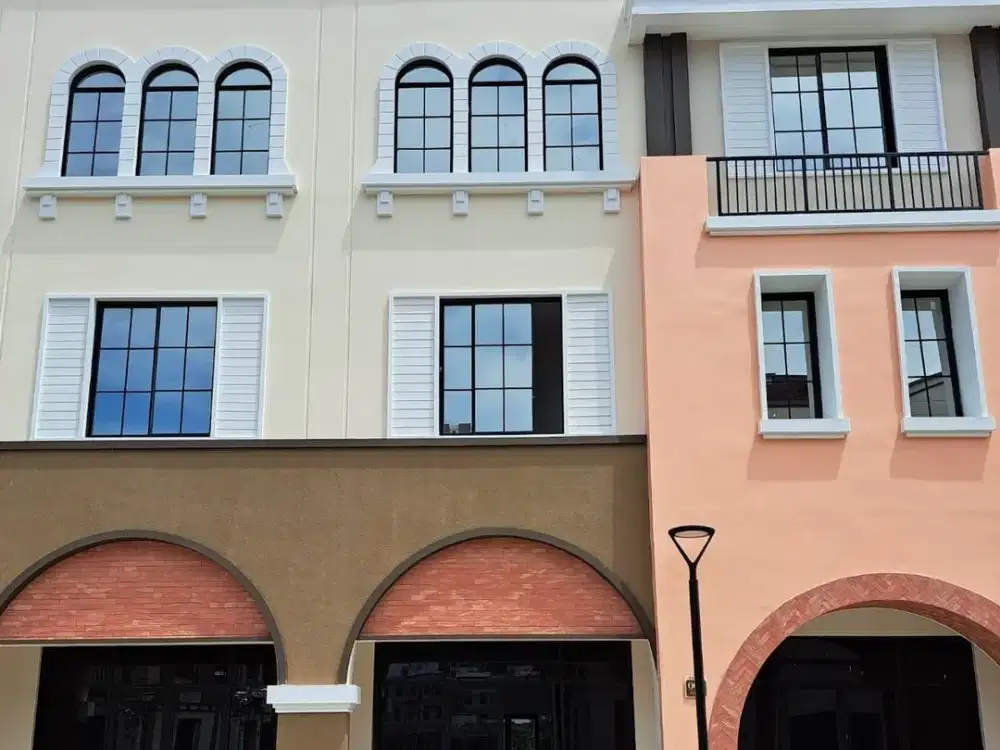 Disewakan Ruko Osaka Pik 2 Siap Pakai Ukuran 4,5x15, Lakeside View, Jakarta Utara 028