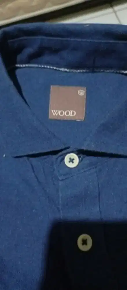 Kemeja Lengan Panjang Pria  Merk WOOD