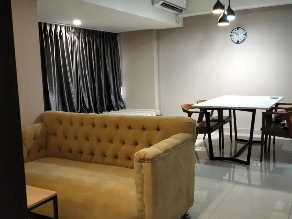 Disewakan Apartemen Orange County Lippo Cikarang, 2BR Luas & Mewah