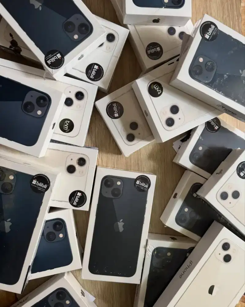 Iphone 13 128 GB, New Ibox Garansi Resmi 1 Tahun.