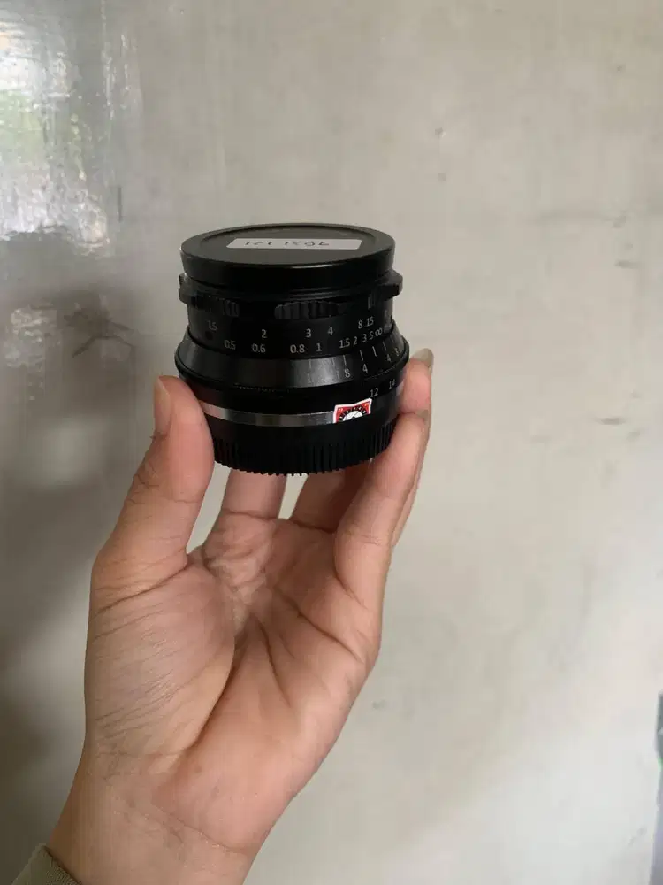 LENSA 7 ARTISAN 35MM F1.2 FOR FUJIFILM