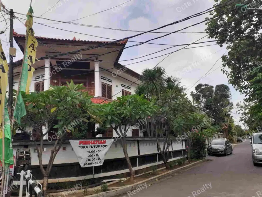 Di Jual Rumah Ekslusif dan Luas di JAKARTA TIMUR