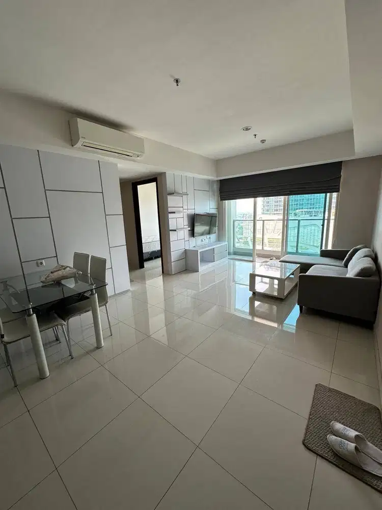 Apartemen kensington lantai sedang