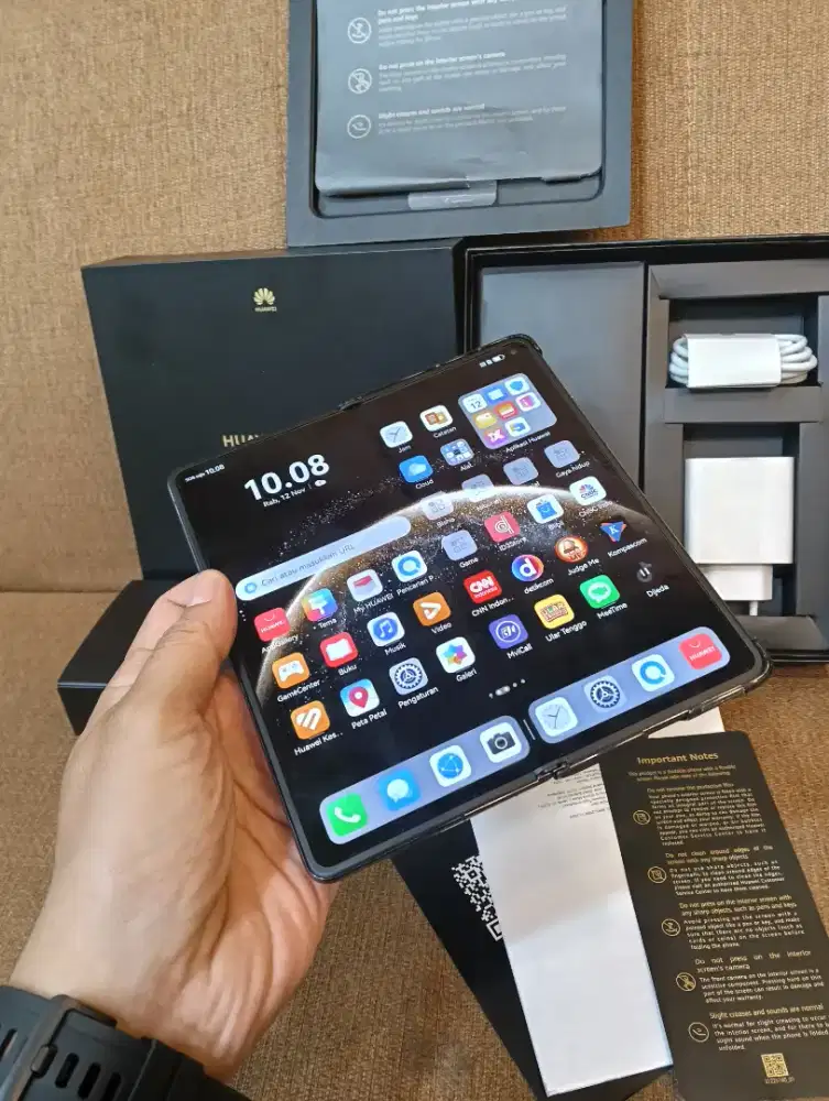 Huawei mate x6 16/512 garansi resmi Indonesia sampe september 2027