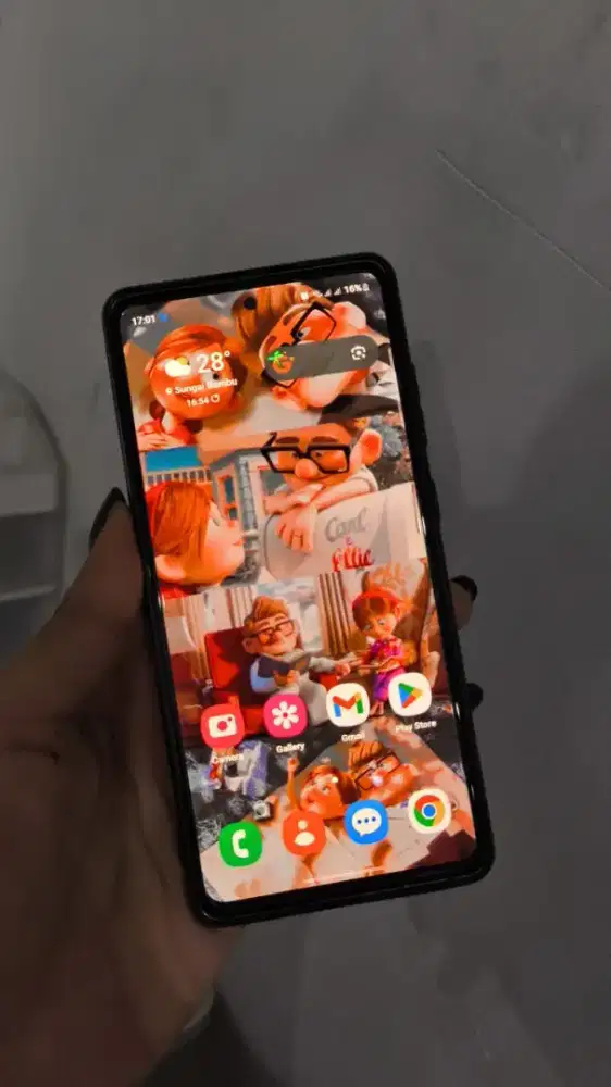 Samsung S20 FE 8/128 like new