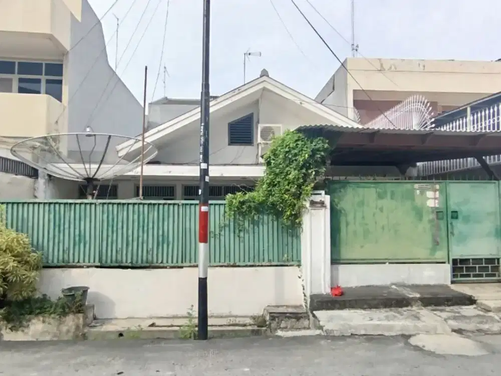 Rumah 1 lantai jalan besar di Pemandangan, Gunung Sahari