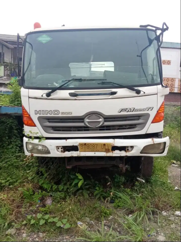 HINO FM 320P TAHUN 2016