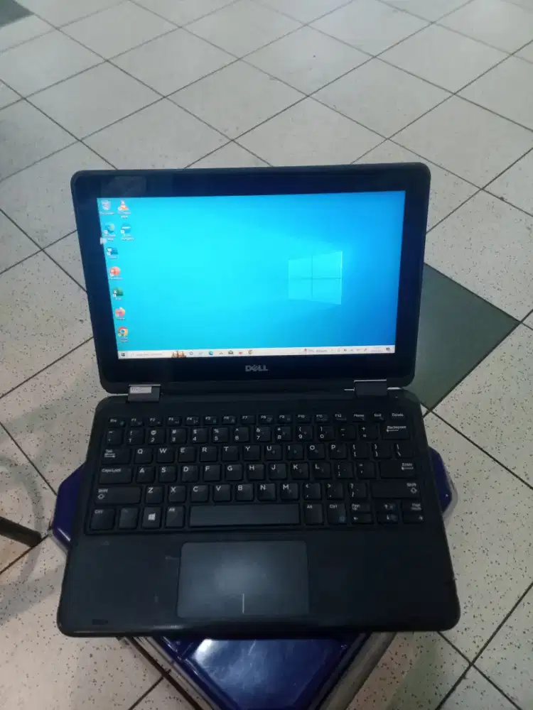 Laptop dell latitude 3189