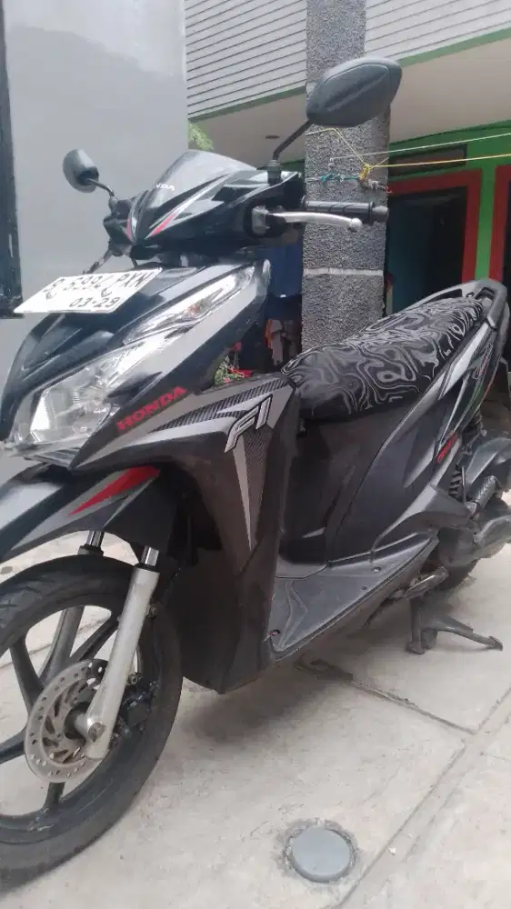 Honda Vario 125 KZR tahun 2014 ganteng