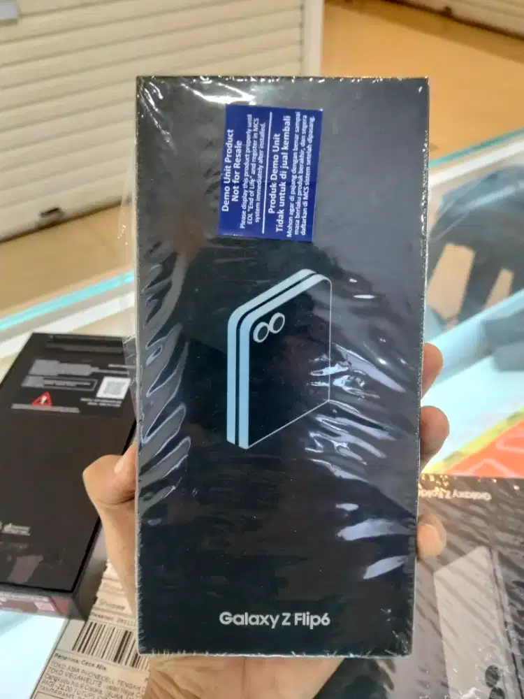 Ex display (Demolive) SAMSUNG FLIP 6 12/256 Gb