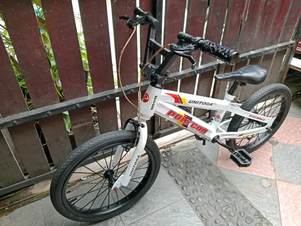 Sepeda anak ukuran 18