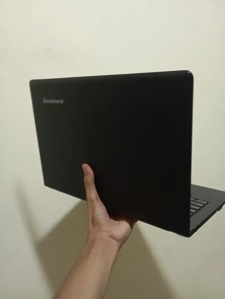 Laptop lenovo Ideapad 100-14IBY