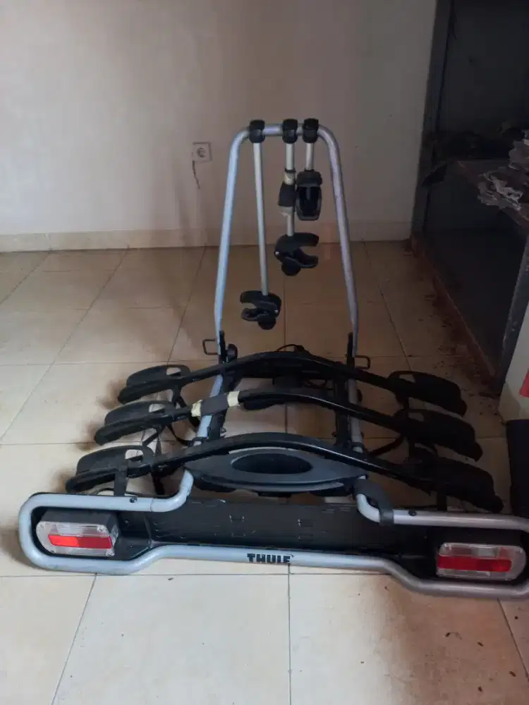 Bike rack Thule euroride untuk 3 sepeda