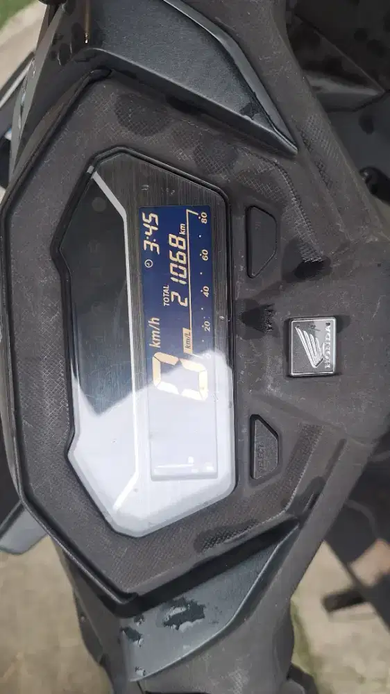 Jual vario 160 cbs 2023