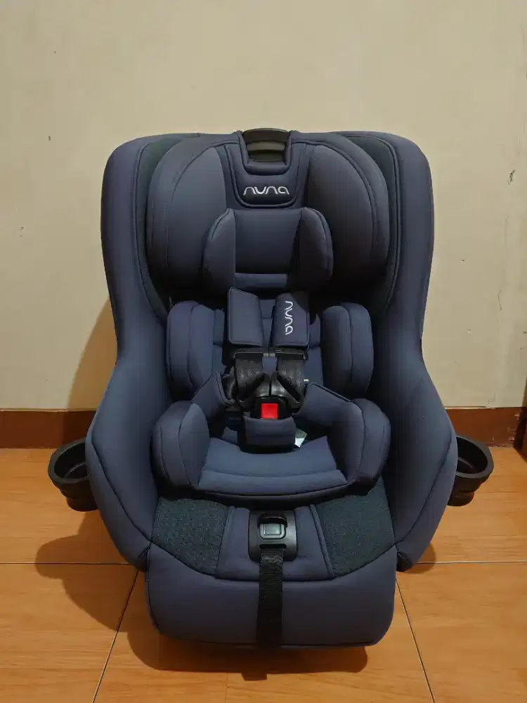 Preloved Carseat Nuna Rava Like New