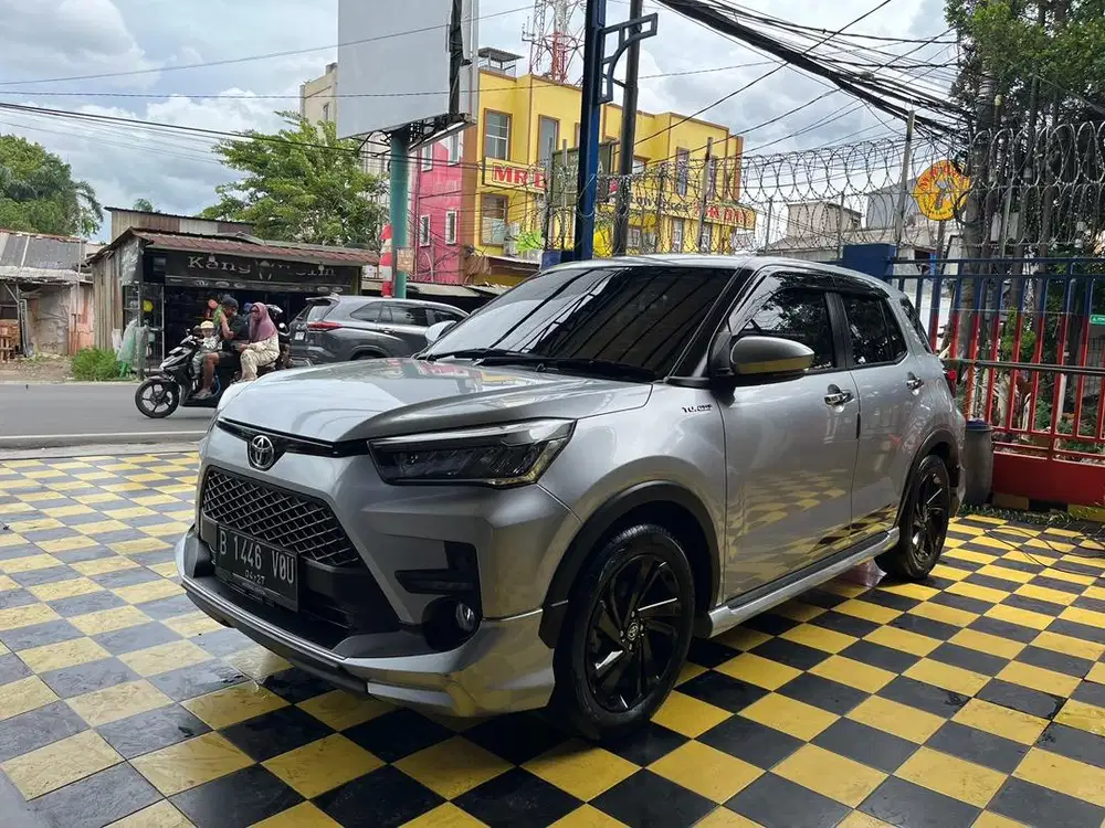 Toyota Raize GR 1.0 AT 2022 Silver