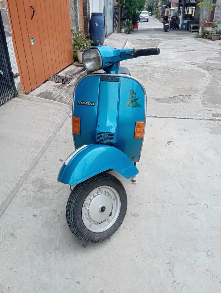 Vespa PX 150 Tahun 1979