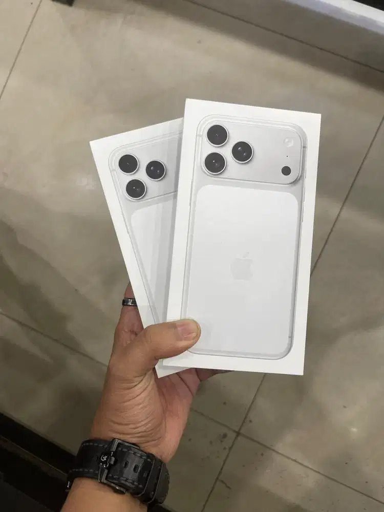 Iphone 17 ProMax 256 cosmic IBOX