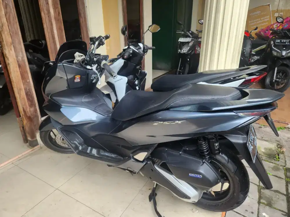 Pcx 160 abu abu 2021 gbm