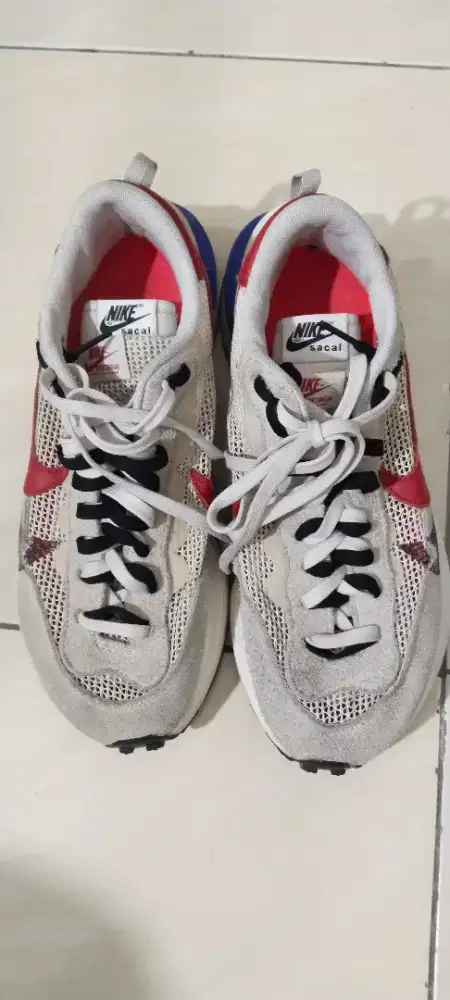 Sepatu nike sacai Size 43
