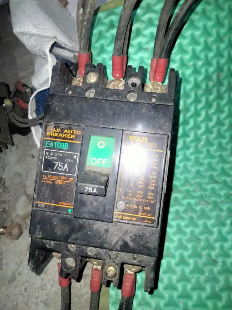 NFB listrik 75 Amper Fuji electric