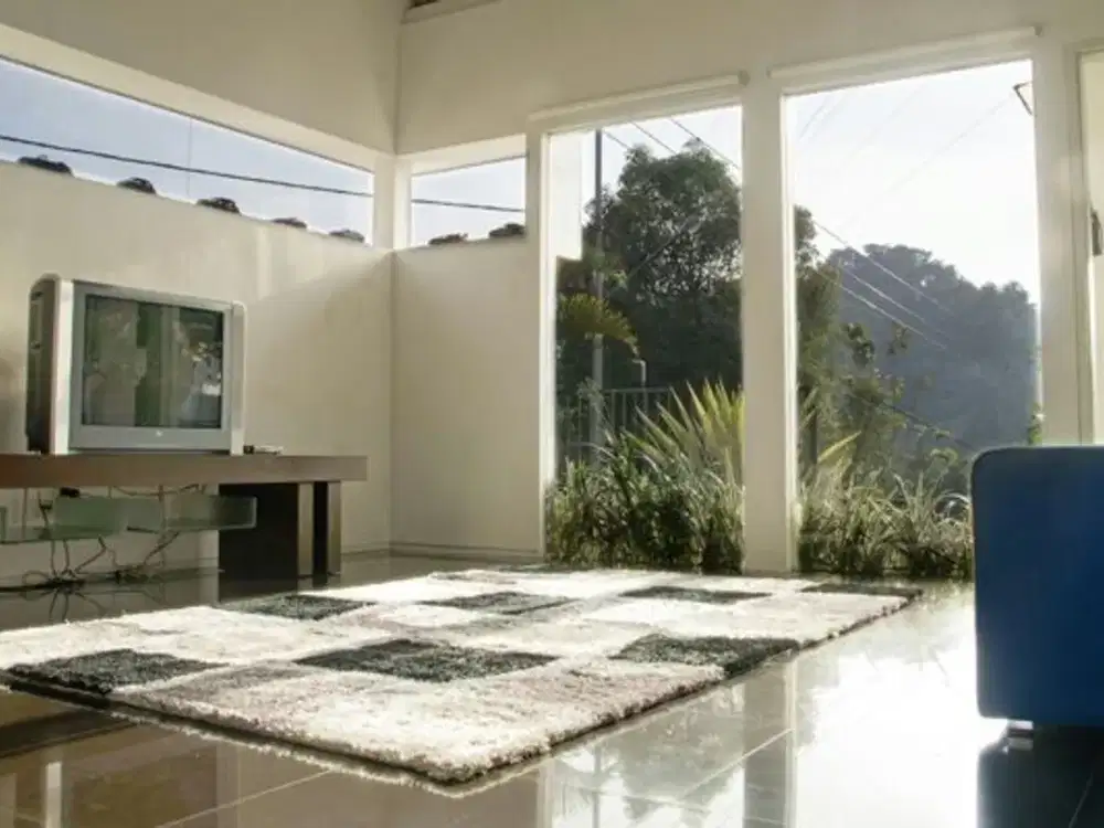 RUMAH VILLA KEREN DAGO GIRI BANDUNG ADA KOLAM RENANG