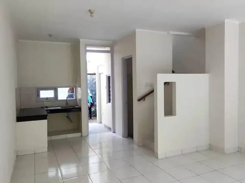 Rumah Nyaman di Cluster Istana Regency Sudirman