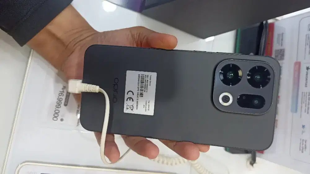 HP Oppo Find X9  12/256gb Kredit bisa cash