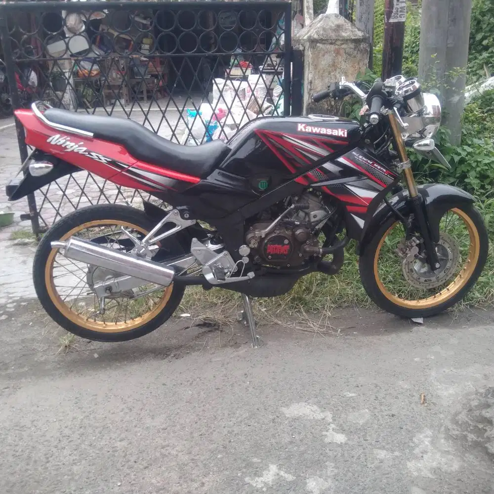 KAWASAKI NINJA M 2008