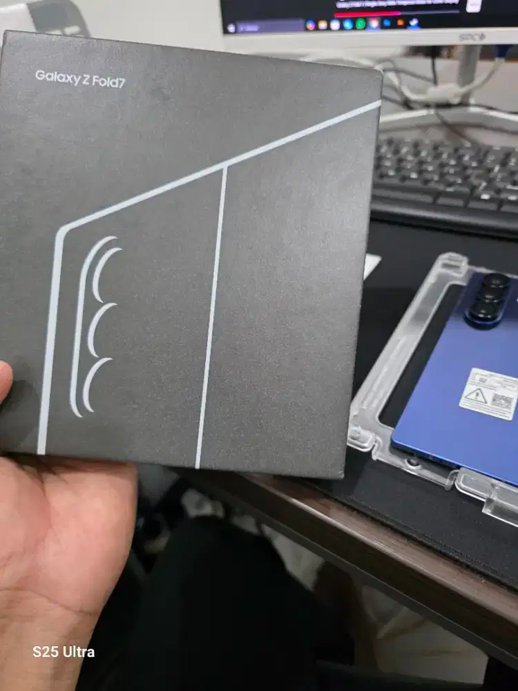 SAMSUNG Z FOLD 7 12/512 5G RESMI SEIN LIKE NEW