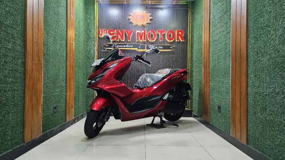 UD ENY MOTOR- HONDA PCX 160 CBS SUPER ISTIMEWA
