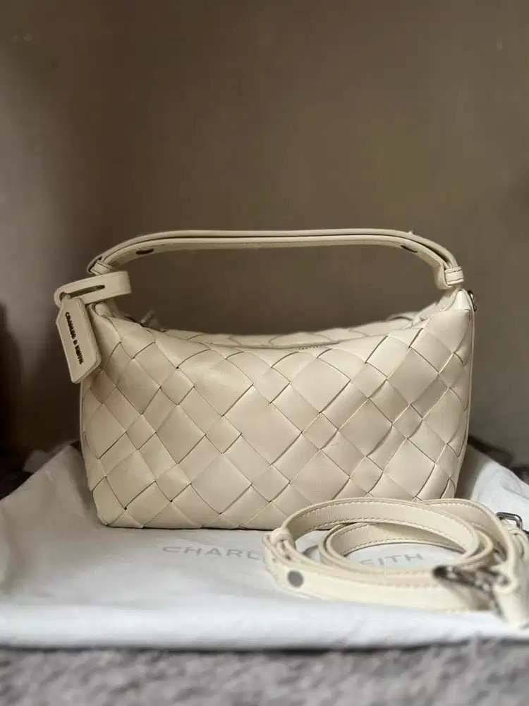 Preloved C&K Tas Bahu Women Ivettee - Cream