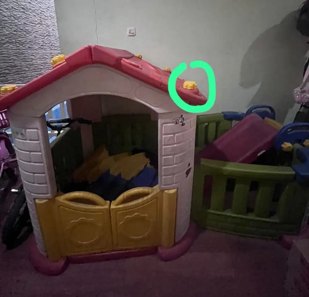 DIJUAL RUMAH-RUMAHAN MAINAN ANAK BISA BUAT MANDI BOLA DAN ADA SLIDE