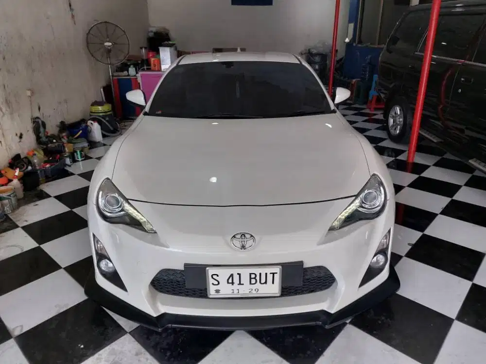 Toyota FT 86 manual 2014 pajak baru dokumen lengkap