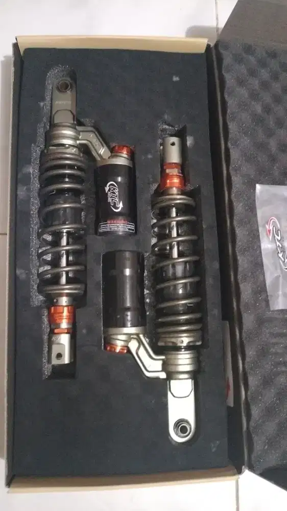 Jual shock ktc extreme 350 mm buat PCX ,xmax adv