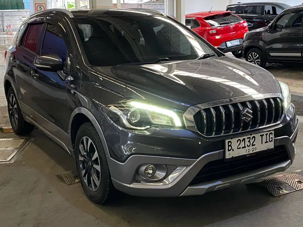 Suzuki Sx4 S-Cross AT 2019 Abu abu PPREMIUM B2132TIG