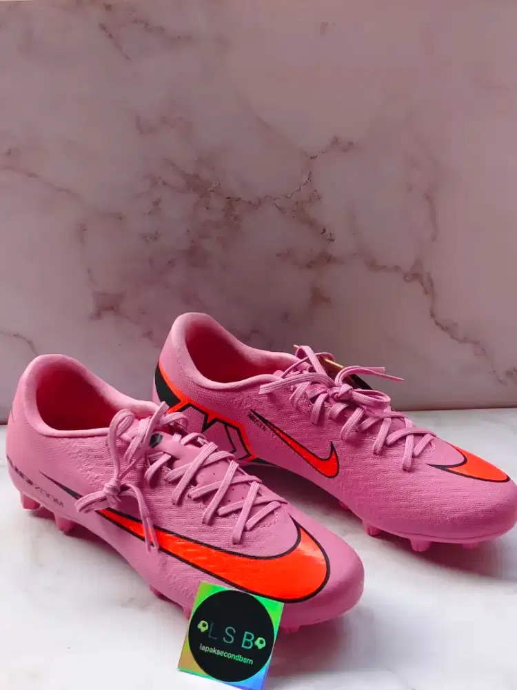 sepatu bola nike mercurial zoom vapor 16 academy hg